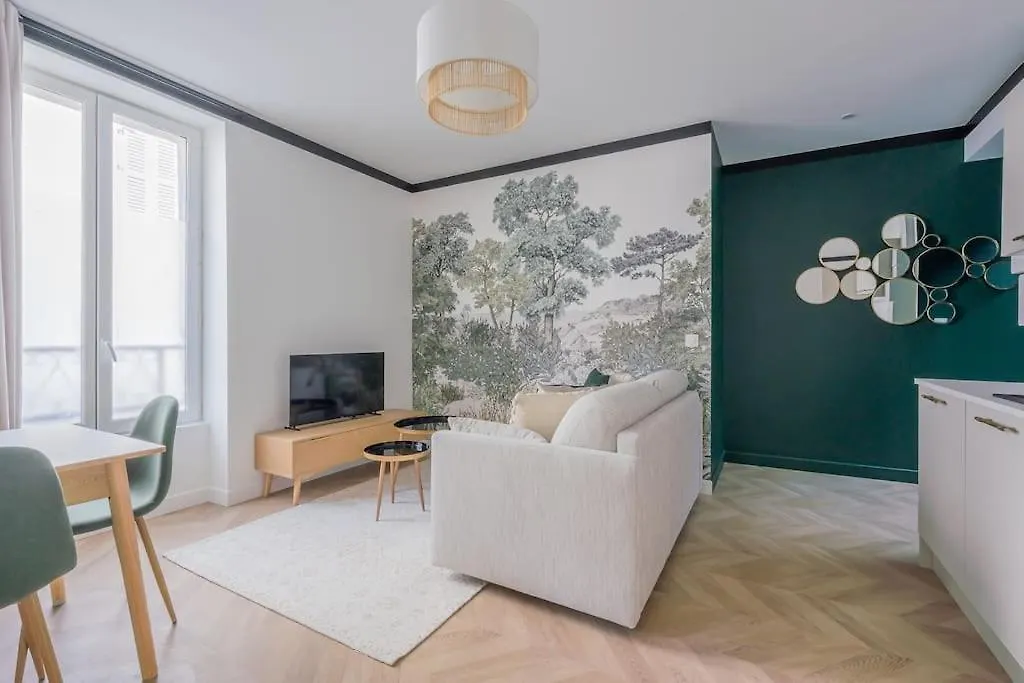 Villa Maison Proche Atelier Des Lumieres Rue Oberkampf Paris Fransa